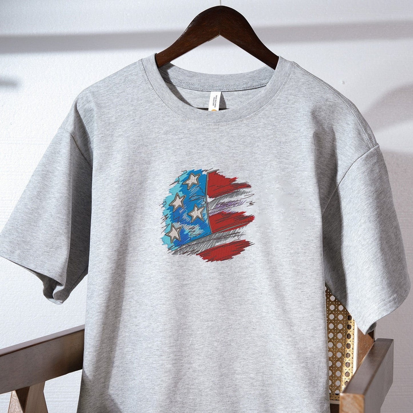 Flaggentag. Gedenkfeiern, Danksagungen, bestickte T-Shirts