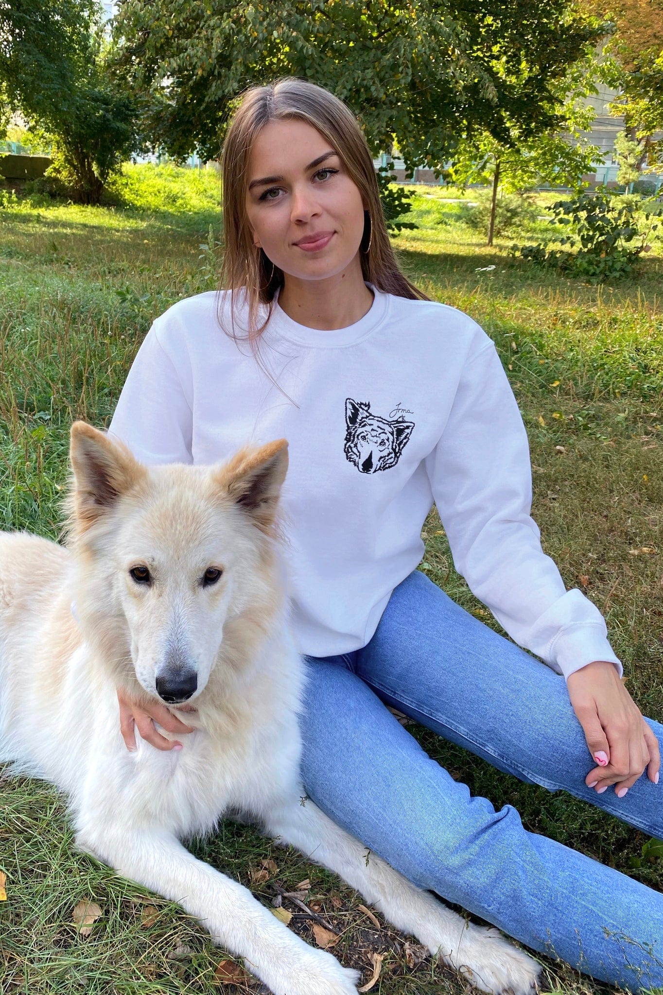 SWEATSHIRT MIT PERSONALISIERTEM HAUSTIERPORTRÄT