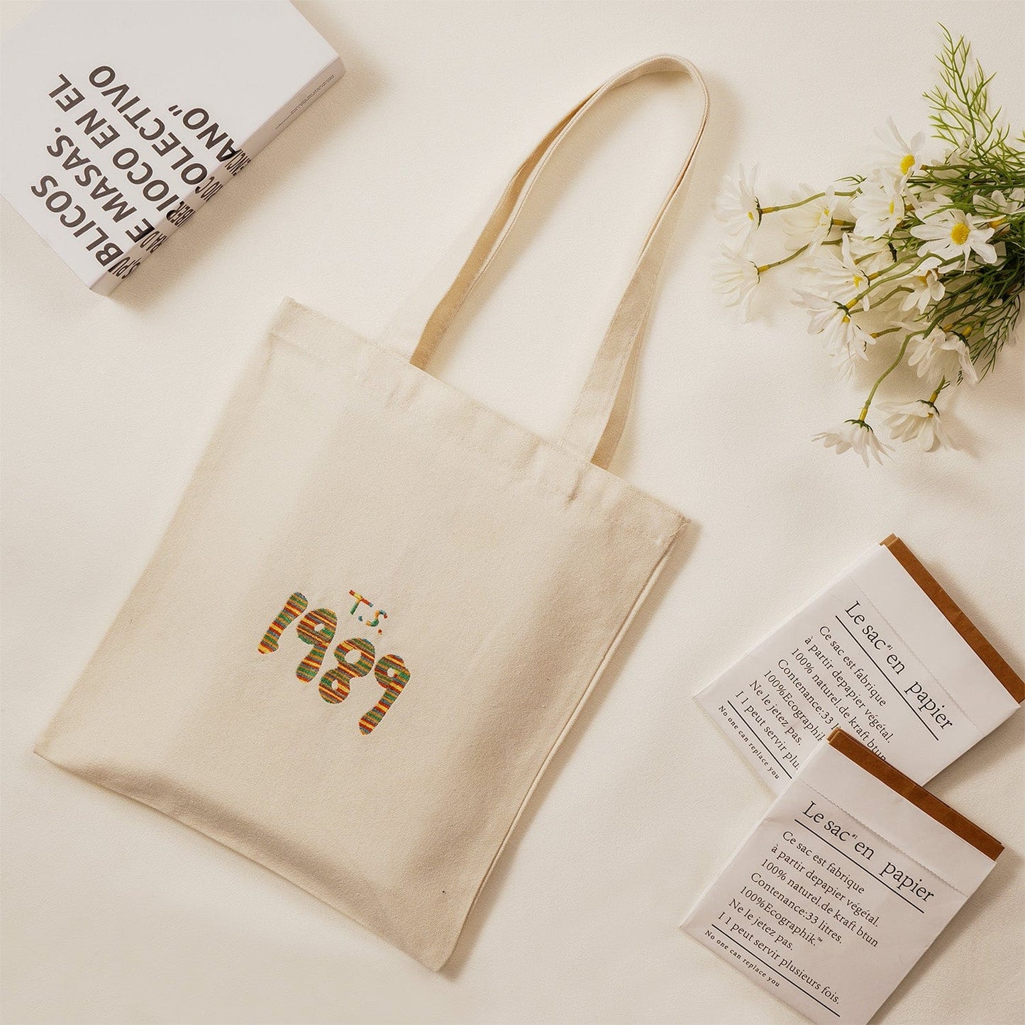Canvas-Tasche mit individueller Stickerei und Musikalbum