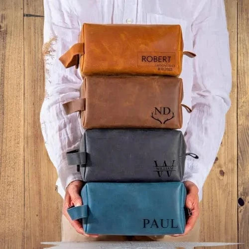 Handmade Personalized Men’s Leather Toiletry Bag: Ideal Gift for Special Occasions
