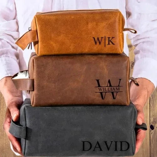 Handmade Personalized Men’s Leather Toiletry Bag: Ideal Gift for Special Occasions
