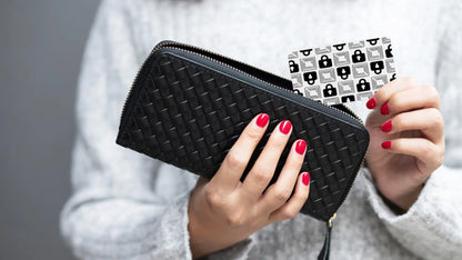 Instantly Protect Your Wallet Or Purse From Digital Theft! Special Offer!